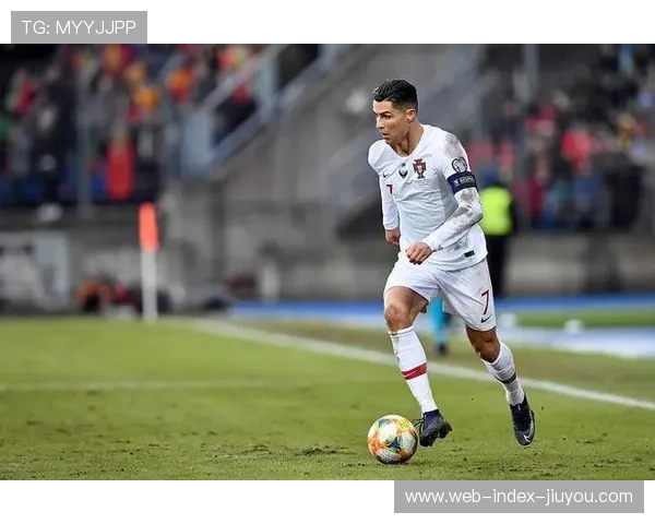 里尔新年遭遇两连败 中场核心缺阵影响攻防转换