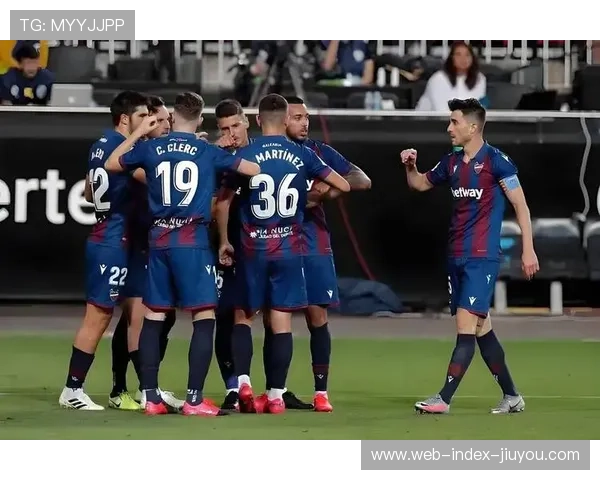 西甲保级区三升班马困局 埃尔切防守崩盘风险最高